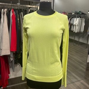 Lululemon running top in neon yellow size 8